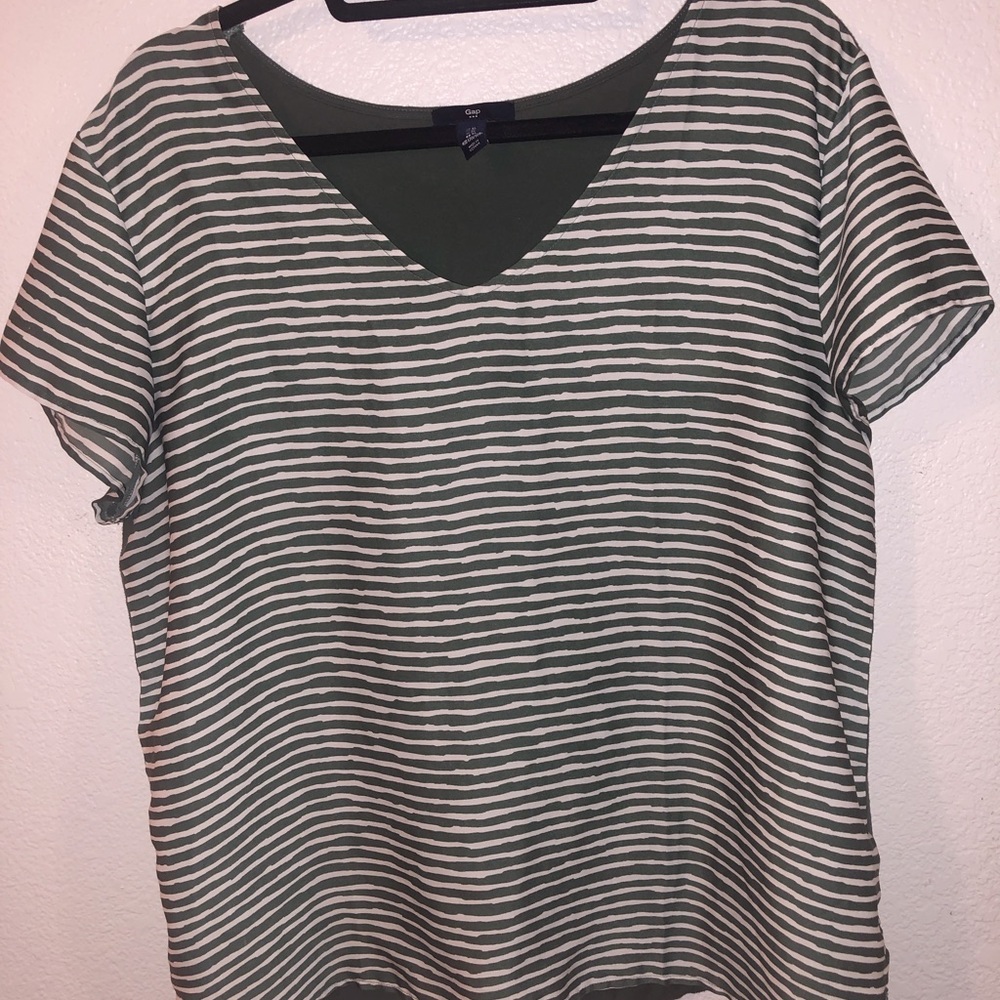 Striped v-neck blouse